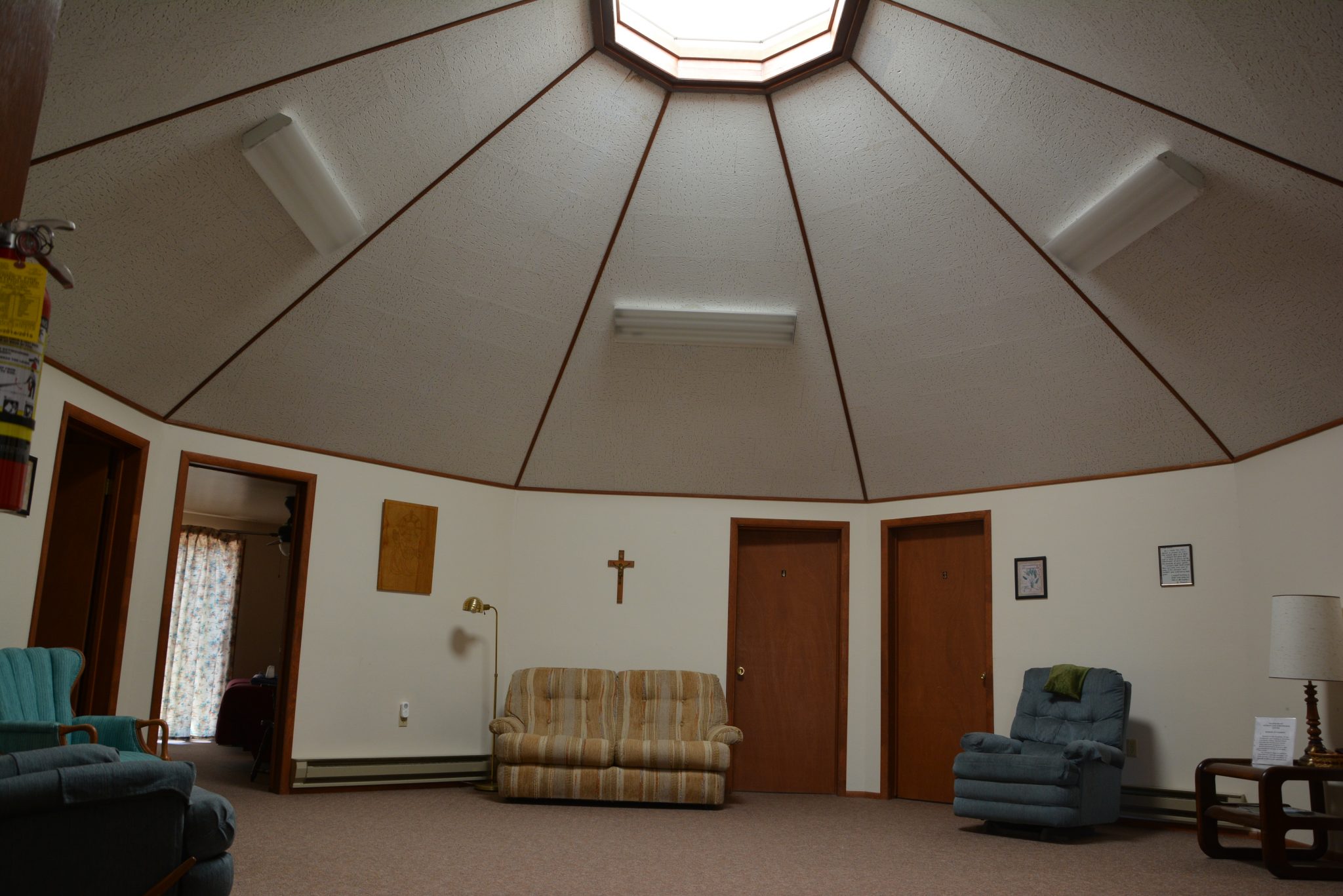 Info and Rate Sacred Heart Retreat Center